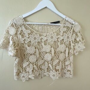Atmospheric Floral Lace Top. Cream Sz S.